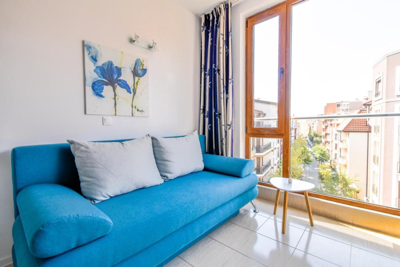 Modern Studios - Meters Away From The Beach เปาโมเรีย ภายนอก รูปภาพ
