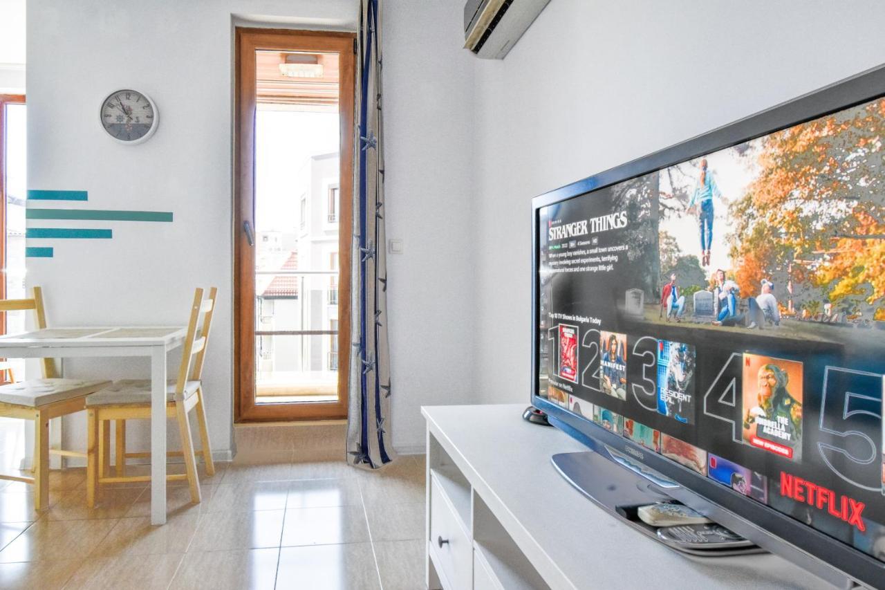 Modern Studios - Meters Away From The Beach เปาโมเรีย ภายนอก รูปภาพ