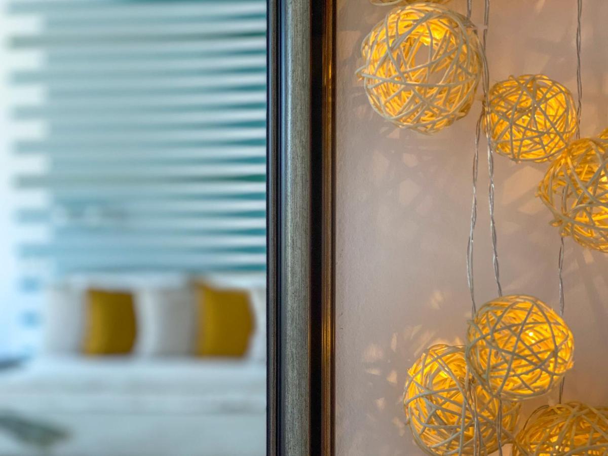 Modern Studios - Meters Away From The Beach เปาโมเรีย ภายนอก รูปภาพ